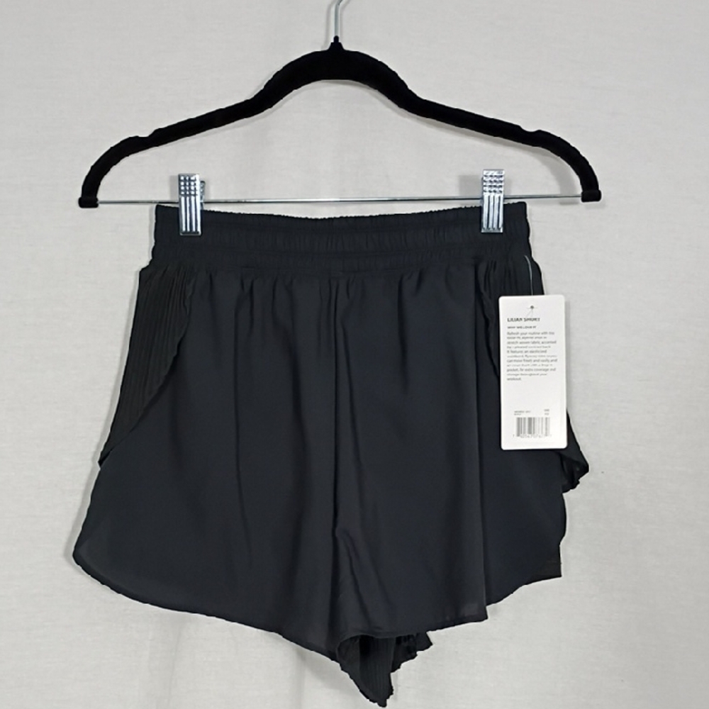 NWT Marika Womens Black Lilian Pleated Short Size XS Athleisure